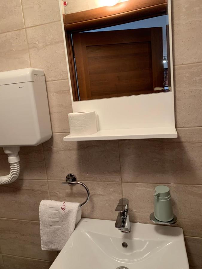 Ng Apartmani Tornik זלאטיבור מראה חיצוני תמונה